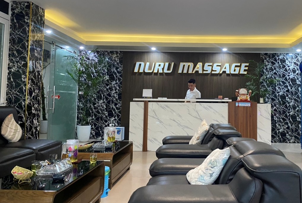 Phát hiện quán nuru massage hoạt động khi đã thu hồi Giấy chứng nhận đủ điều kiện về an ninh trật tự (không đủ điều kiện về phòng cháy chữa cháy)